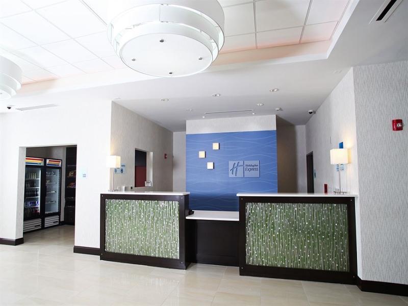 Holiday Inn Express & Suites Monroe By Ihg Dış mekan fotoğraf
