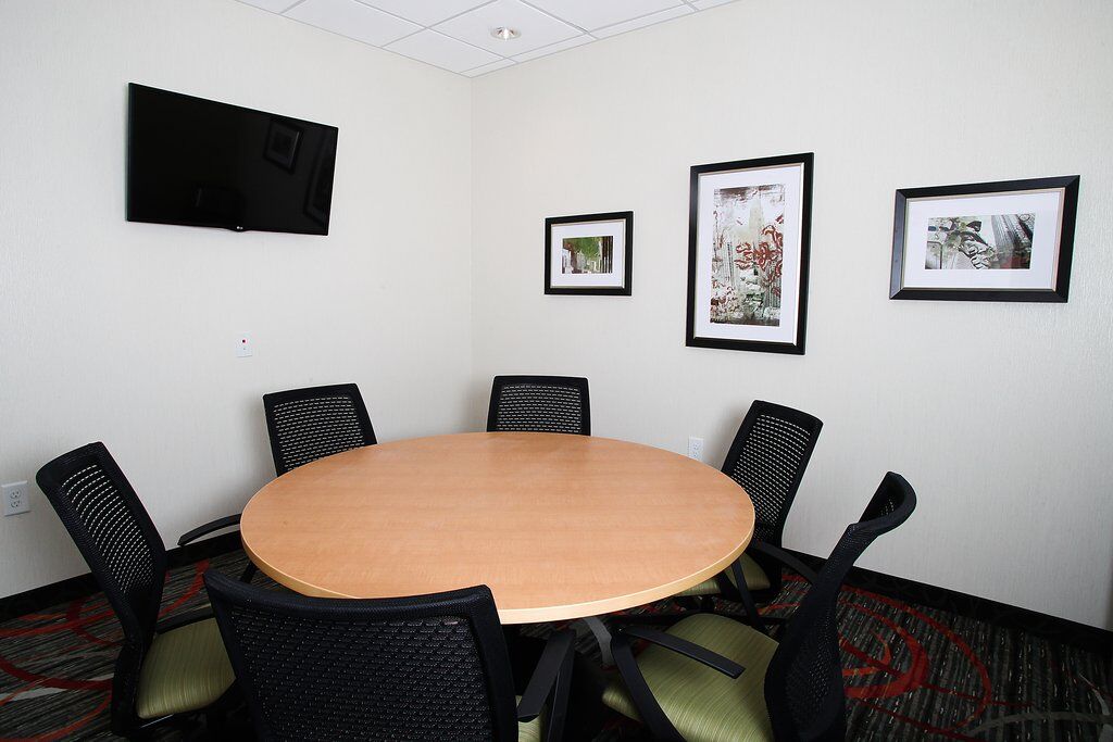 Holiday Inn Express & Suites Monroe By Ihg Dış mekan fotoğraf